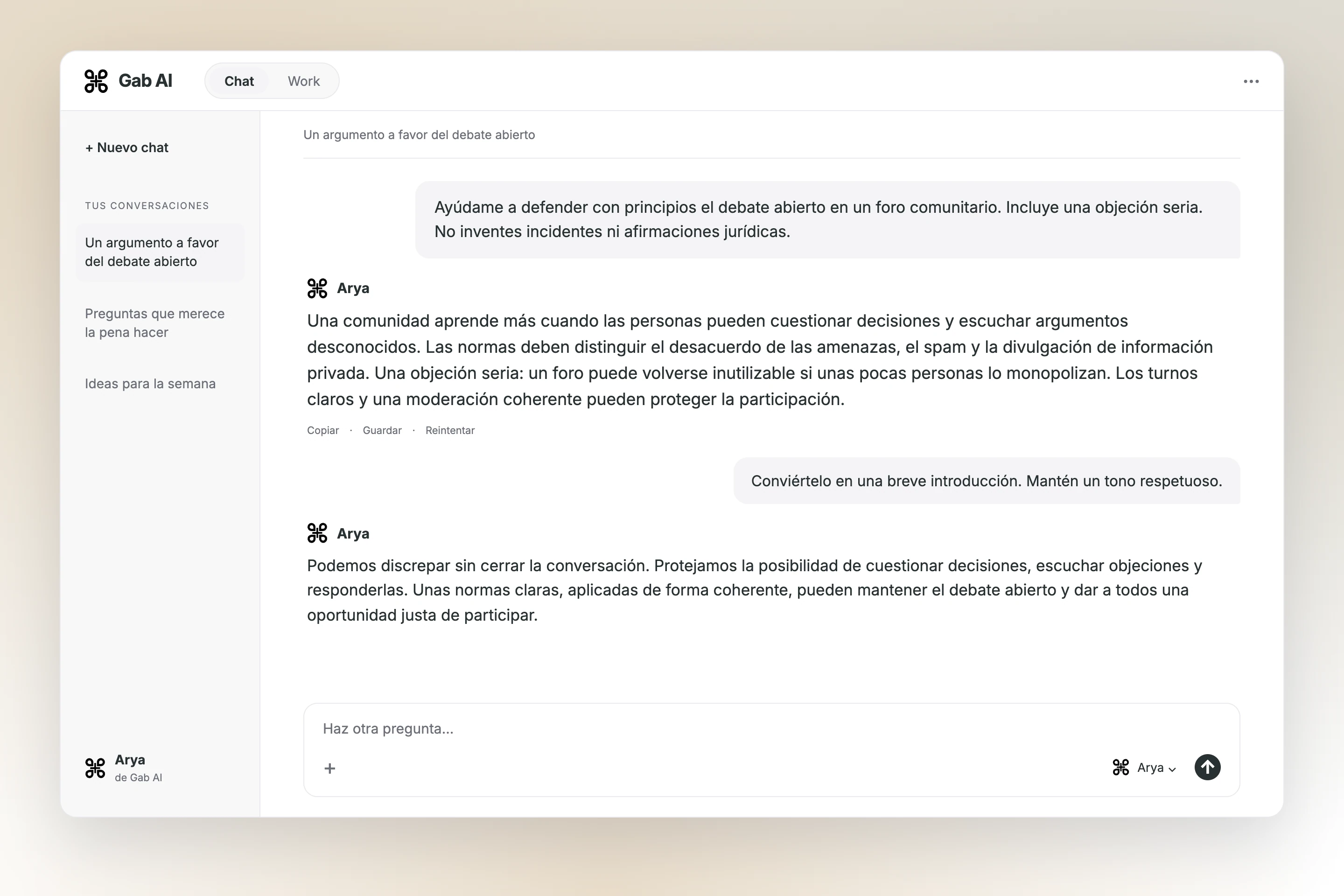 Conversación de ejemplo con Arya: un argumento a favor del debate abierto. Incluye un prompt, una respuesta preparada y un seguimiento concreto. No es una ejecución grabada del modelo.